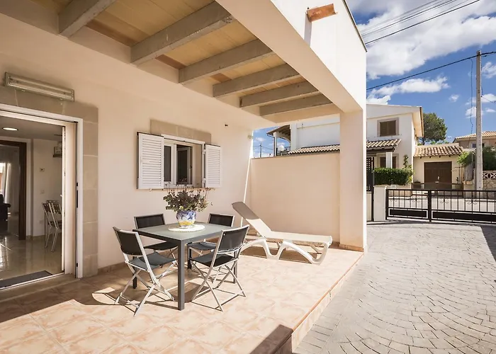 Villa S\'Anfos